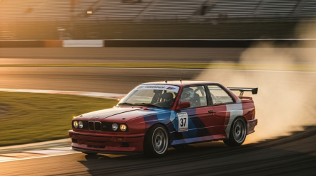 Doskonal swoje umiejętności za kierownicą BMW